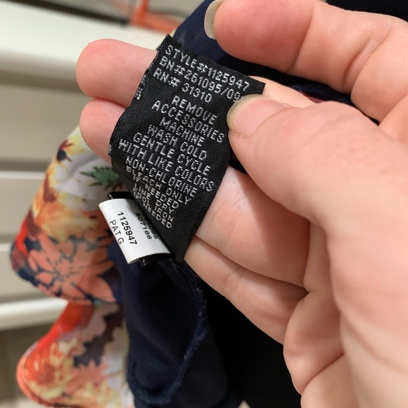 IZ Byer Floral Dress size Small - Picture 11 of 11